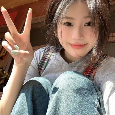 裙角飞扬的日子